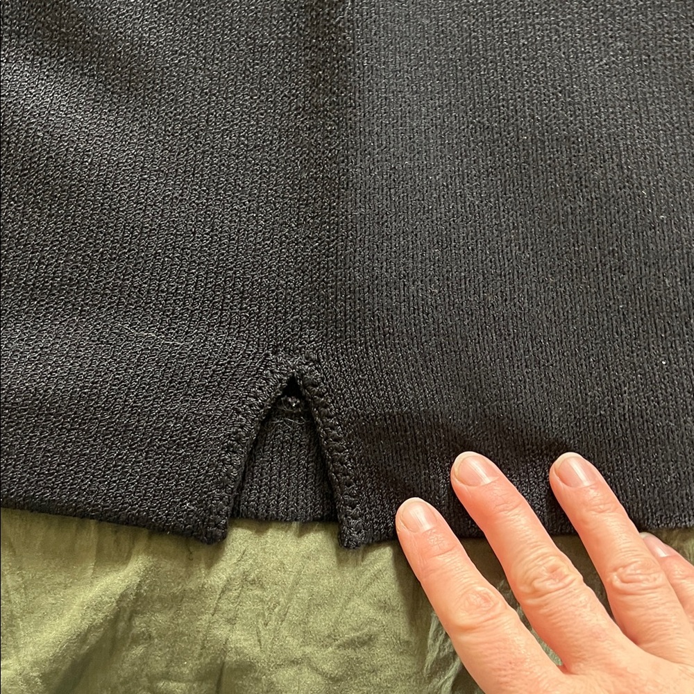 St. John Black Double-Breasted knit evening jacket with skirt - Picture 10 of 16